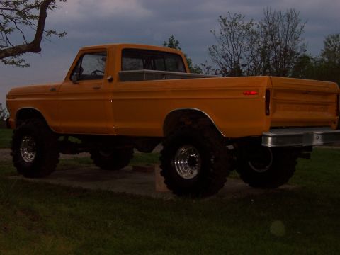 1978 Ford Bronco - back left