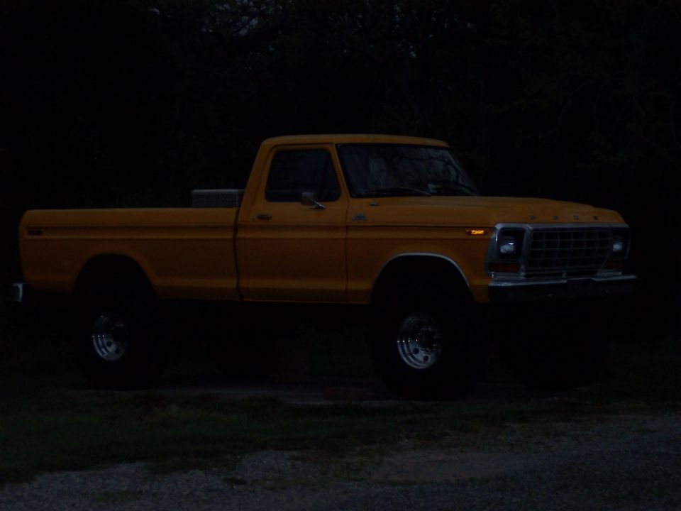 dark front right