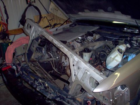 1994 Ford Crown Victoria - It took some hard pulling on the fenders, but I got it out without even unbolting the wheelwells.