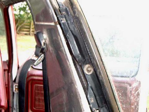 1986 Ford Bronco - trim mounting bracket for cab sides.