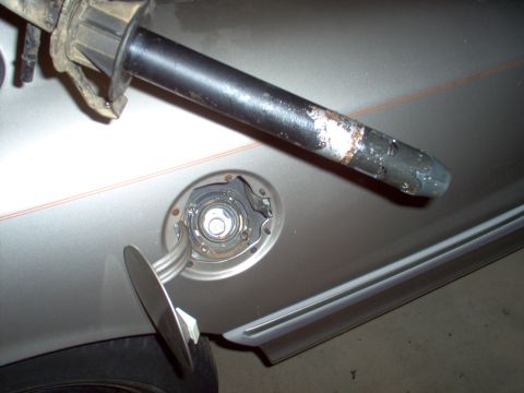 1994 Ford Crown Victoria - A can of B-12 got it pretty clean, and the anti-theft valve moves freely now.
