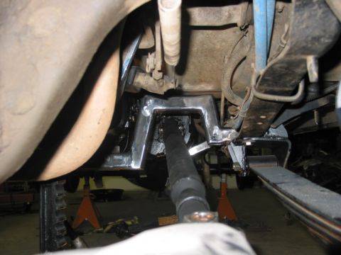 1981 Ford Bronco - Clearance for front drivshaft through tunnel.