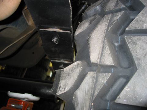 1981 Ford Bronco - At full lock the rear of the tire hits the spring. Have to adjust the steering stops.