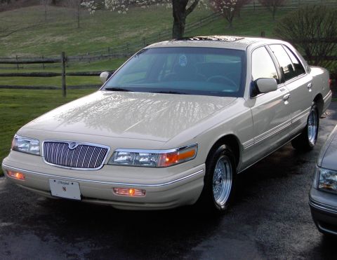 1996 Mercury Grand Marquis - Front Angle shot with parking lights,