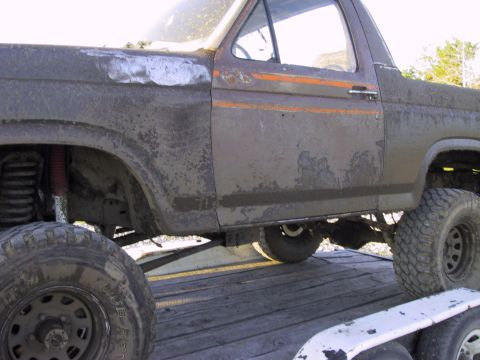 1983 Ford Bronco - A little body damage...