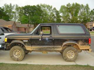 1990 Ford Bronco photo
