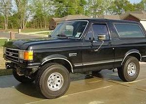 1990 Ford Bronco photo