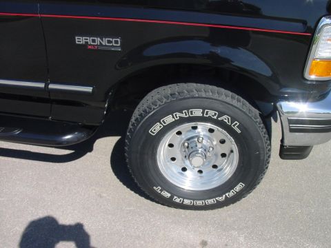 1994 Ford Bronco photo