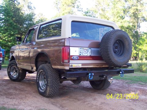 1987 Ford Bronco - first wash in a while