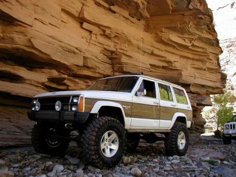 1988 Jeep Cherokee photo