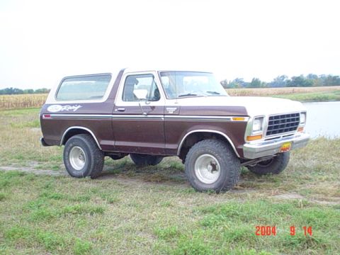 1979 Ford Bronco - for sale mattbroncone@yahoomail.com