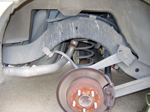 2000 Ford Crown Victoria - Old spring.