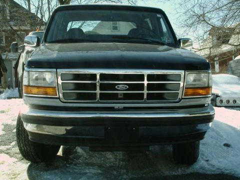 1994 Ford Bronco - 2004-12-30 002