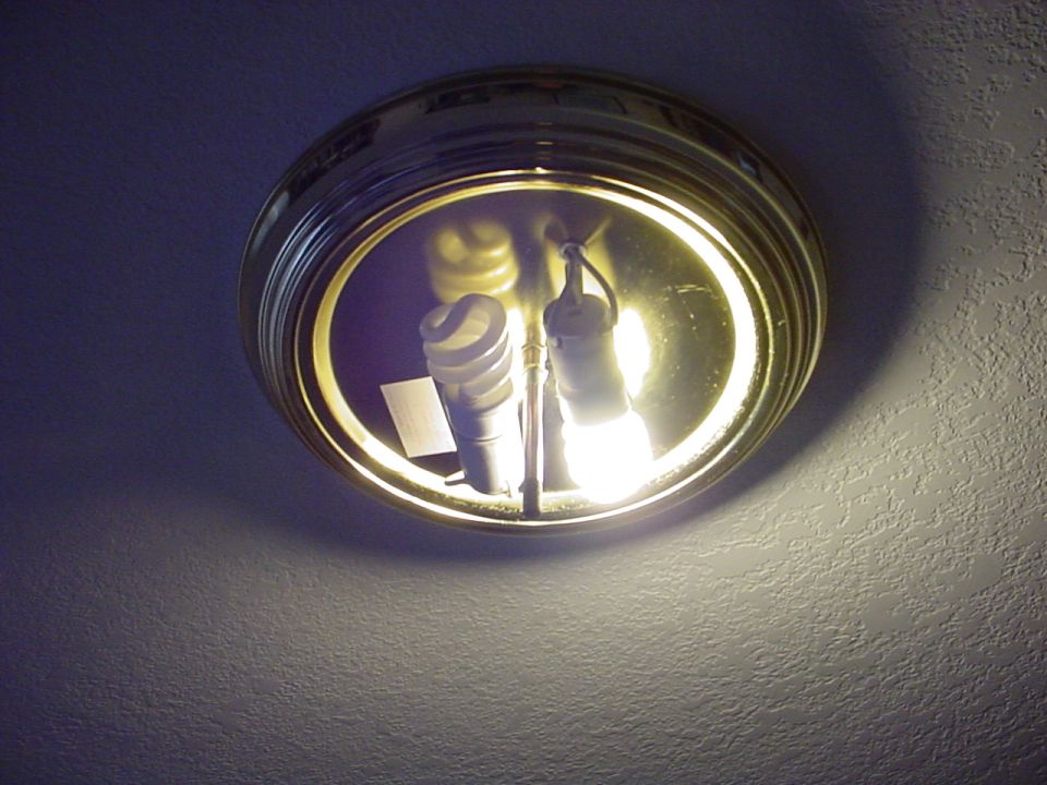 another picture of the bad bulb