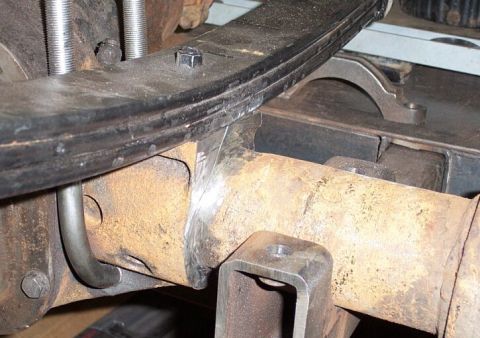 1986 Ford Ranger - Since I'm using 2.5" springs I needed to take about 1/4" off this side of the centersection, all the way around
