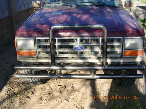 1989 Ford Bronco II - This is my front bumper I built with very little knowledge of welding and metal working.