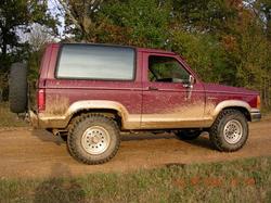 1989 Ford Bronco II - Random picture from "The Ranch".