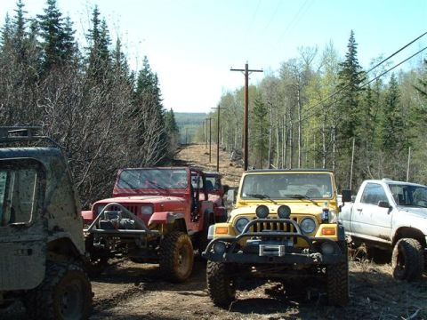 2000 Jeep TJ - The lead half of the bunch waiting on the trail half to "unstuck" 97texasjeep.