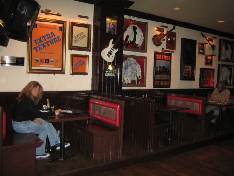 1985 Ford Mustang - My Girlfriend @ the Hard Rock Tijuana