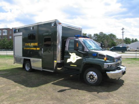 1991 Ford LTD Crown Victoria - This State Police truck is marked as an Explosives Disposal Unit.