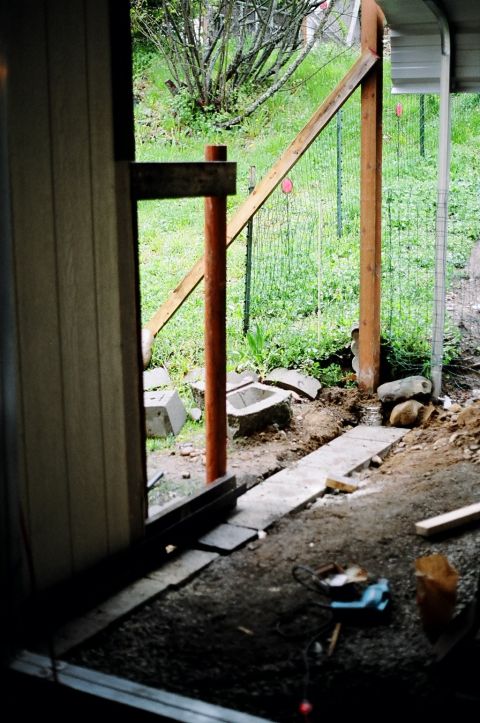 1976 Ford F-150 - Build the extention of the building to fit the gate size.
