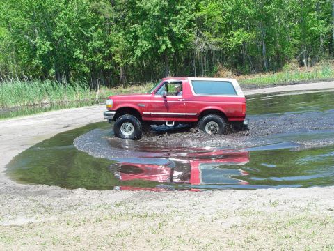 1994 Ford Bronco - whew!!!! little deeper then I thought.