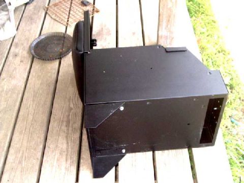 1984 Ford Bronco - Bolt the rear mounting bracket to the bottom of the console.