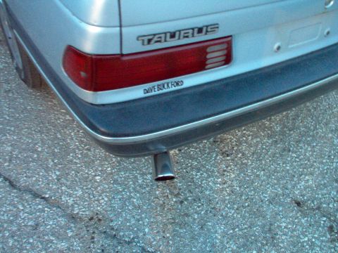1990 Ford Taurus photo
