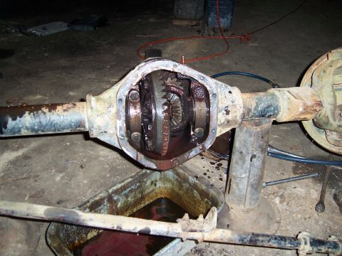 1983 Ford Bronco - Differential cover open.