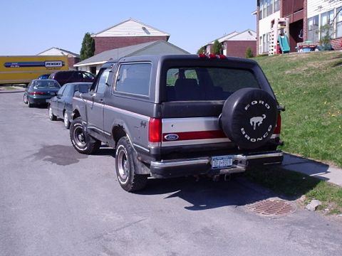 1987 Ford Bronco photo