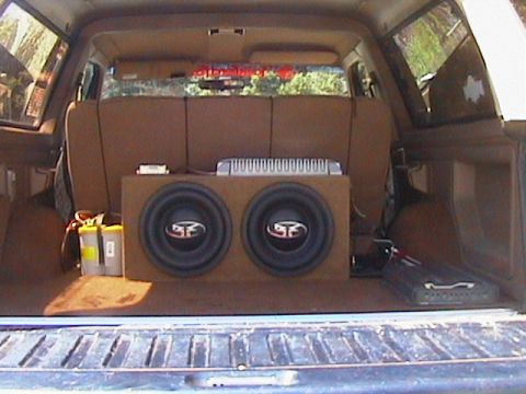 Old Sound System - 1991 Ford Bronco