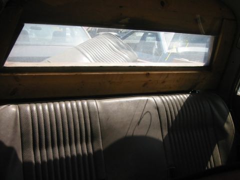 1985 Peugeot 505 - View out of the rear window. Rather cramped-looking back there.