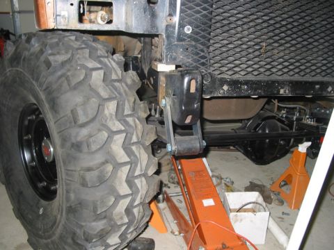 1981 Ford Bronco - Loads more clearance after a bunch more cutting and relocating the rad support mount.