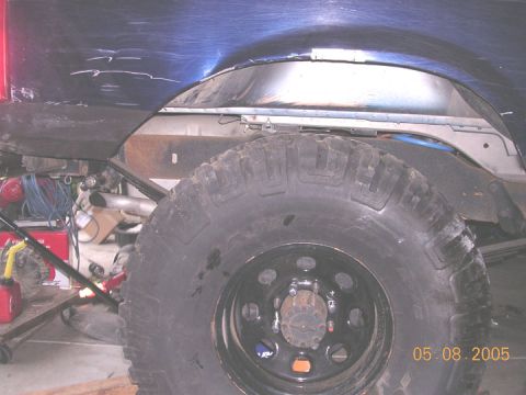 1994 Ford Bronco - passenger side is cleaner than the drivers