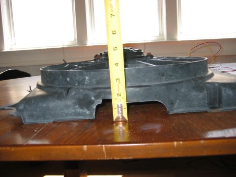 1989 Ford Bronco - Taurus fan: About 5 inches deep