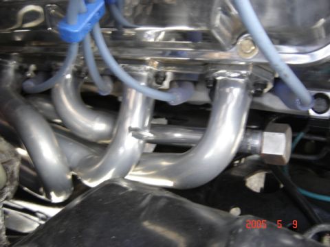 1990 Ford Bronco - Plug access, passenger side