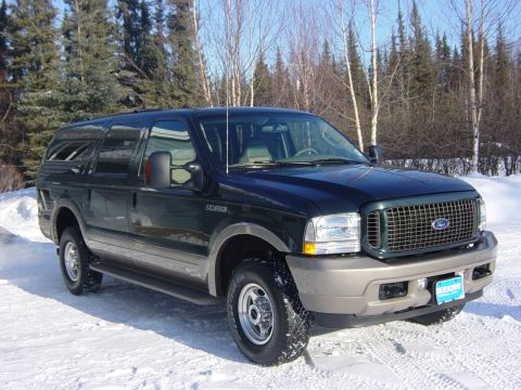 2004 Ford Excursion photo