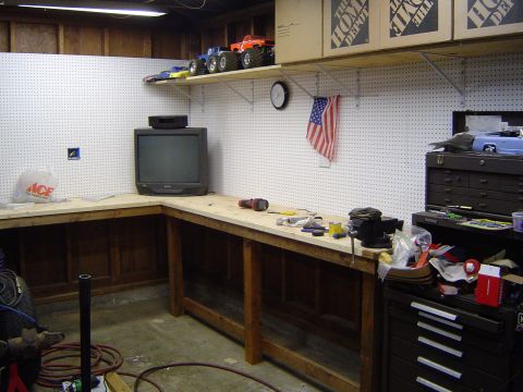 1989 Ford Bronco - Made alot of progress today with power, cable and pegboard on the walls