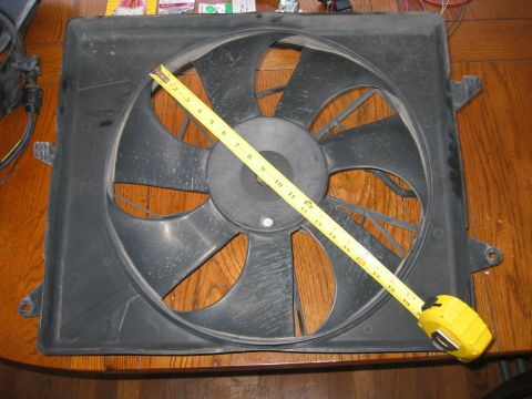 1989 Ford Bronco - T-bird fan 18 inches across