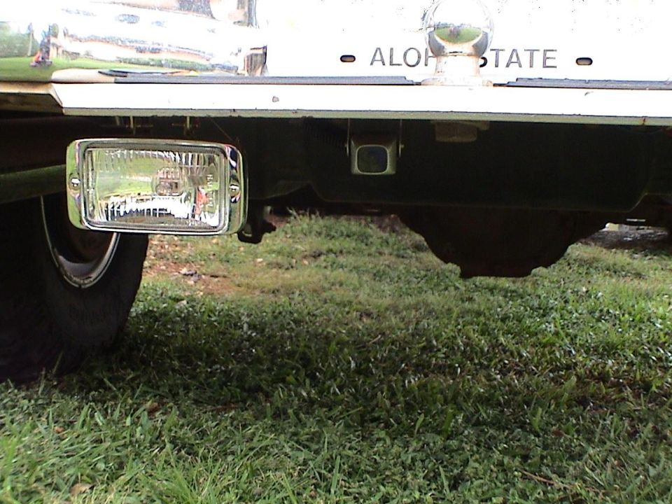 cam under bumper for the rear view mirror