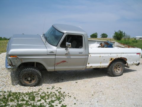 1979 Ford F-150 - flexin 4 fun
