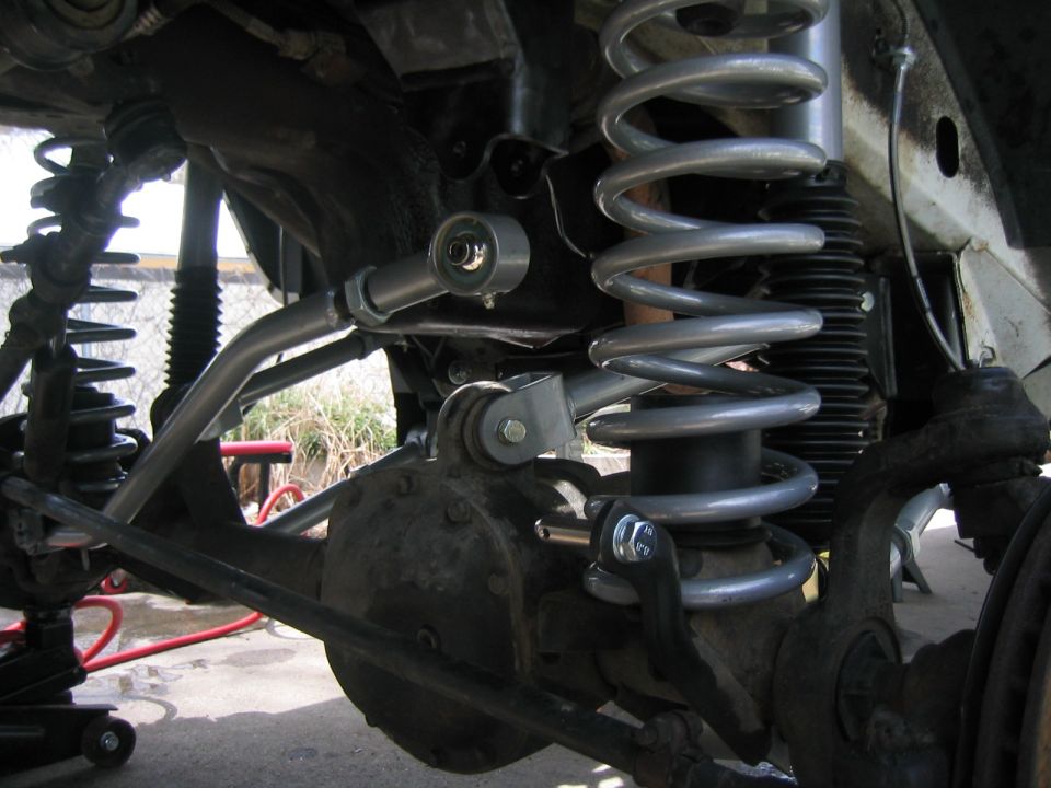 1997 Jeep Cherokee suspension with upgraded shocks and springs