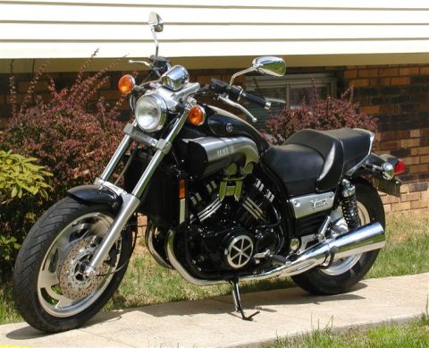 1999 Yamaha V-Max