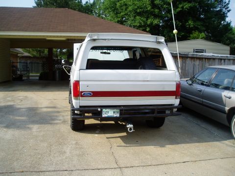 1990 Ford Bronco - 30' x 100' Tractor Flood Lites, independently swithced, for work etc.