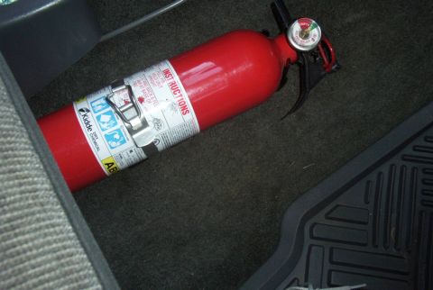 1992 Ford F-150 - Kidde Fire Extuingusher