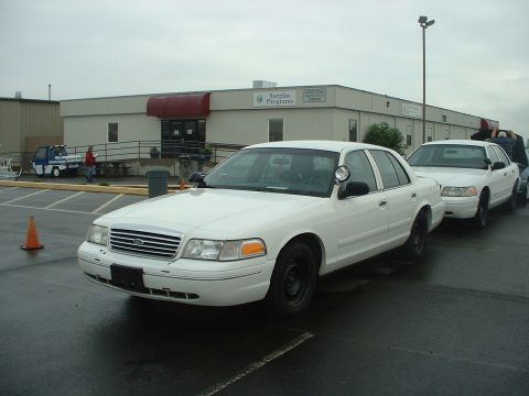 1999 Ford Crown Victoria - 1998 Ford PI. Former Lacey, WA police car.