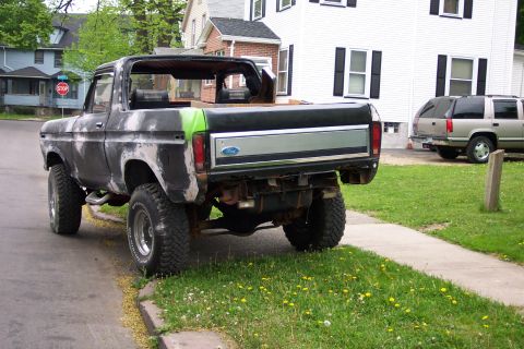 1978 Ford Bronco - 13