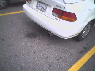 1989 Ford Bronco - A bigger tailpipe end means mo' power, right? Geezzz...