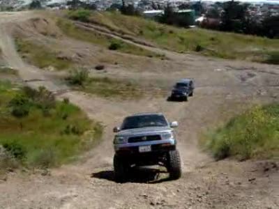 1993 Toyota 4Runner - joel up the first hillclimb...