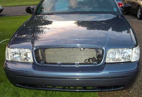 1998 Ford Crown Victoria - After the Vic has been washed to remove the clay bar's residue.